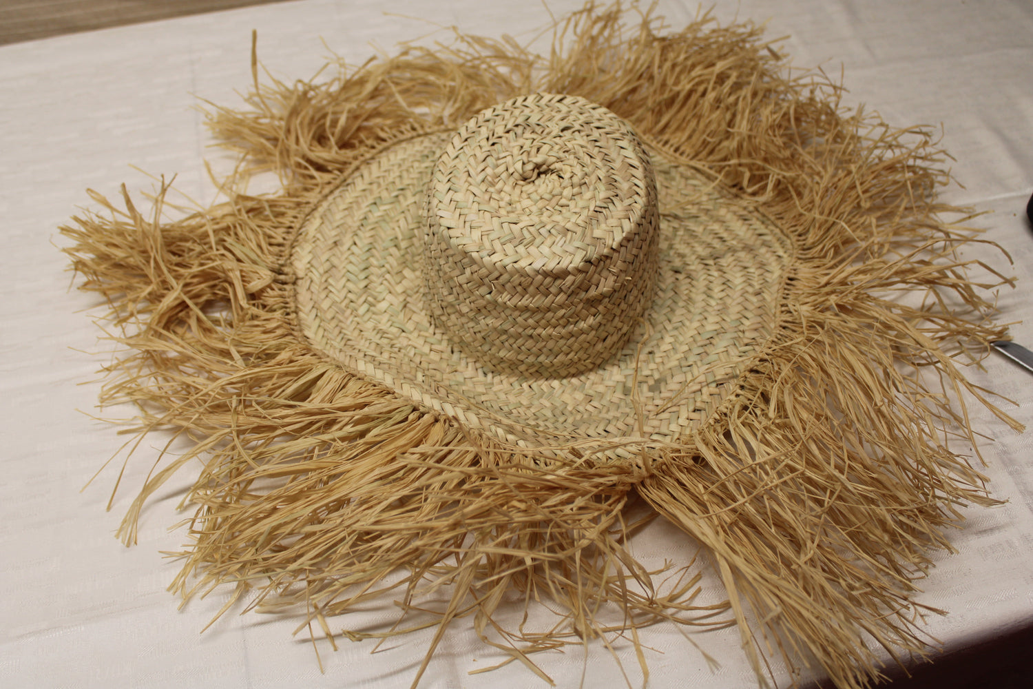 Chapeau raphia
