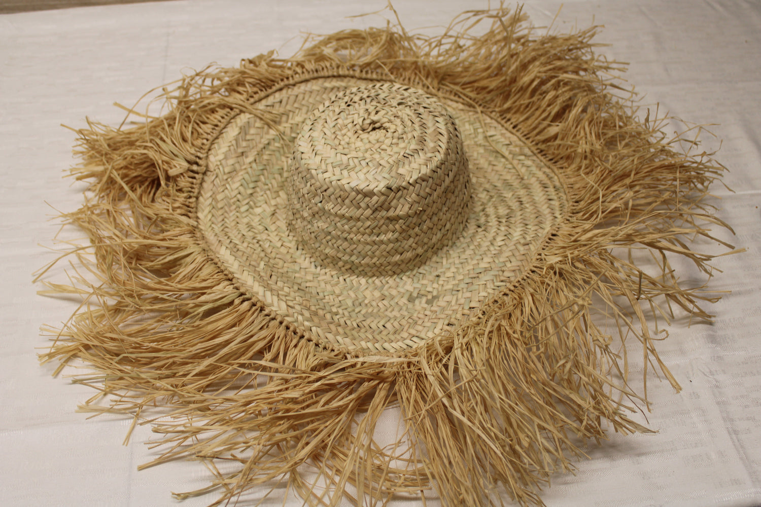 Chapeau raphia